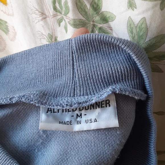 Colorblock Sweater - Picture 4 of 4